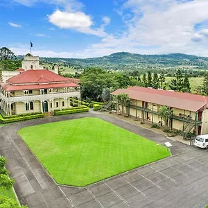 woodlands-of-marburg.queenslandhotels.net/